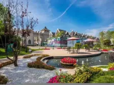 电梯高层18层到顶中间位置出则繁华入则安静