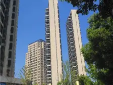 万科时代广场 电梯洋房2楼 有阳光房 带车位