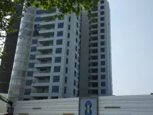 独立电梯,采光充足,主卧朝南,小区中心位置