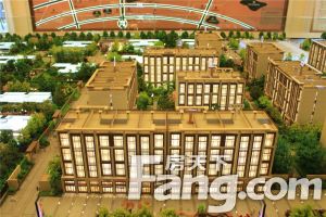 保利天汇 4室2厅 南