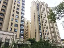 大开间,品质小区,交通便利,联排别墅