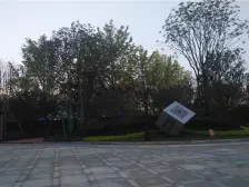 恒大御澜府 南北通透,采光好 装修好,环镜优美 周边匹套完善,,出行方便