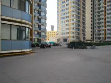 东方国际 1室1厅 东 西