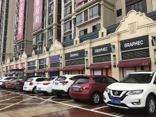 二区精装4房出售,安静舒适,业主诚心卖