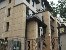 世茂大观北苑上叠,三层带露台,带车位,松柏 ,近地铁近万达