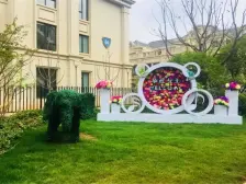 公园门口别墅群上叠,休闲散步居住,地铁近,出行方便