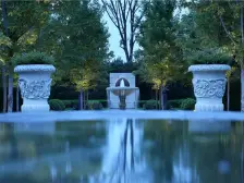 一期联排中间户,税费正常,不邻路,位置好320万