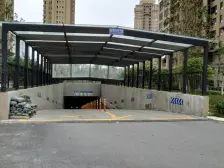 迎春大街旁 精装复式 双卫 家电齐全 随时看房