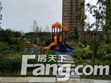 暖山国际 1室1厅 东北