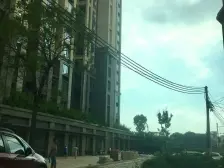 靠植物园,天然氧吧。高层业主自住,精装拎包入住。