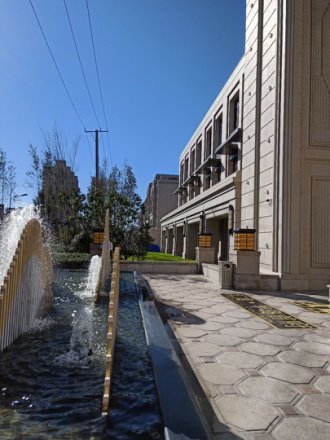 汇龙半岛首府