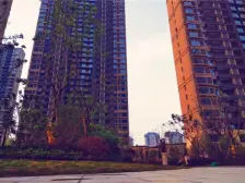 法式联排,靠湖临江,位置好,诚心出