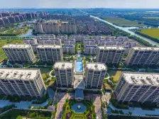 法式建筑 前排临河景观 顶楼送阁楼 停车方便 有钥匙随时看