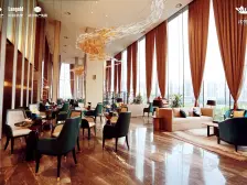 龙洲湾三甲医院旁边,正规大四房,户型方正业主安心卖