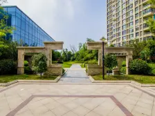 星雨华府毛坯三房两卫,8号楼,有钥匙,看房随时