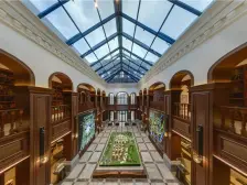 融创品质小区环境优美,交通便利,楼层采光都很不错