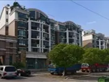 此房满两年,南北通透格局好,视野宽阔,带大阁楼