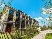 房东诚心卖,旁边环境好,赣江边, 出门公园口