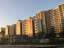 国际公馆二期联排别墅,位置安静,方正户型,总共四层