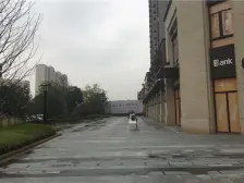 新力龙湾四期 南北通透,采光好 视野好,诚心出售