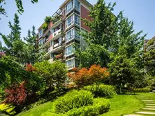 南滨路 金辉泊舍三房348万