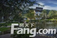 远洋天著春秋(别墅)共5层 精装 有2院 管家服务