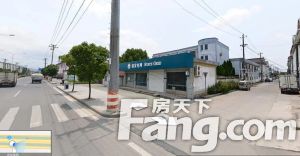 马园新村2室1厅1卫.老装修,有免费停车场。交通方便