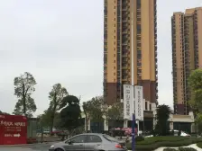 近东莞站,精装朝南,温馨一房,业主诚意带租出售