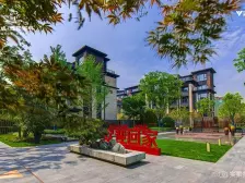 房子精装修,年轻人居住,小区人车分流,正大老师多。