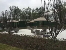 满2年,2022年才接房的次新小区,环境好,适合居住.