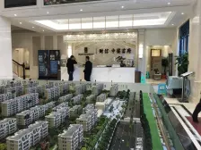 中梁洋房,中间楼层,业主急售。