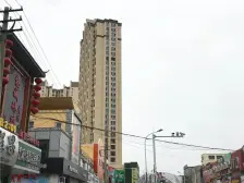 万象城精装修三室两厅一厨两卫出售啊