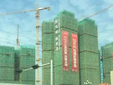 小区配套设施齐全,绿化好,物业管理严,户型方正