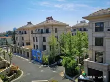 万城一品公馆 5室3厅 南 北