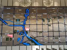 万达旁 三环边 新小区 地铁口