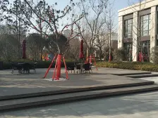 次新小区,环境好人车分流,交通便利