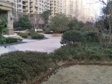 银亿上尚城北区 5室2厅 南