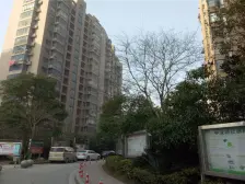 市区精装复式 大5房 玉带河旁边 风景好环境好