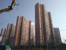 电梯房,南北通透,小区景观位置,居家装修,诚意出售,配套完善