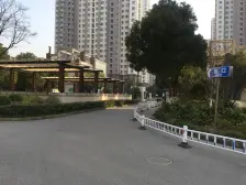 精装双南户型,轨交15号轨交,中间位置采光好,人工智能小镇旁