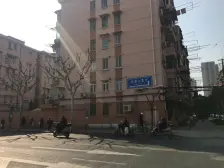 新上朝南一房,高区采光好,低总价,近岚皋路轻轨