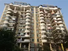 阳明锦城 南北通透,采光好 装修好,环镜优美 近地铁 视野好,诚心出售