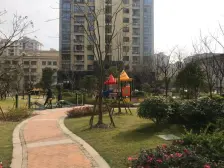 鑫都城紫云华庭 4室2厅 南 北