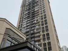 黄浦滩名苑 5室2厅 南