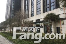 世龙广场 2室1厅 西