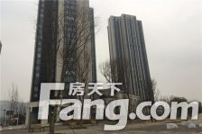 世龙广场 1室1厅 南