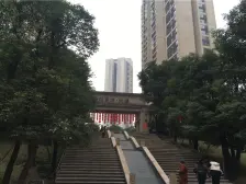北滨路 融景城尚峰二房135万
