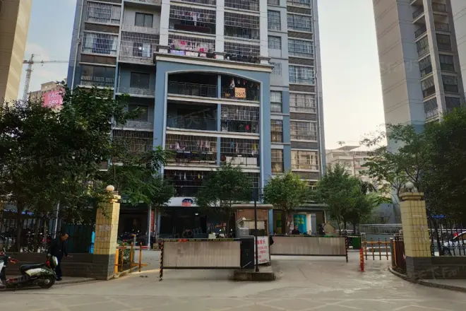 幸福华府2+1