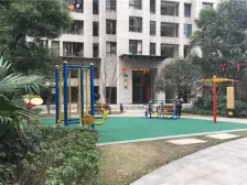 北滨路 融景城尚峰二房132万