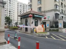 中间楼层+毛坯房装修空间大+有车位